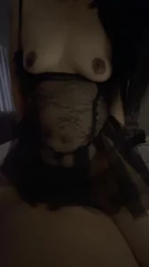 人妻后入骑马内射流精